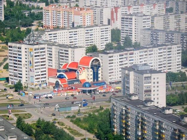 Продаю 4 комнатную квартиру